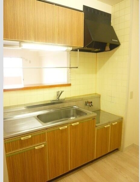 第五西垣ハイツの物件内観写真