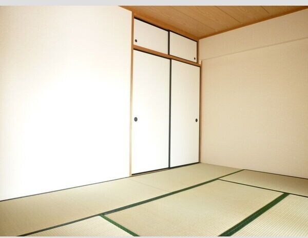 第五西垣ハイツの物件内観写真