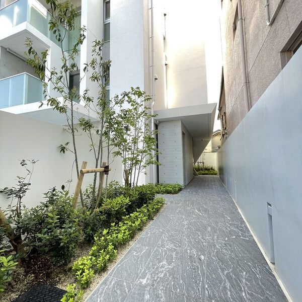 COZY名城公園の物件外観写真