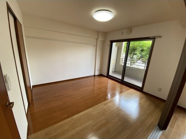 エルーデメイファの物件内観写真