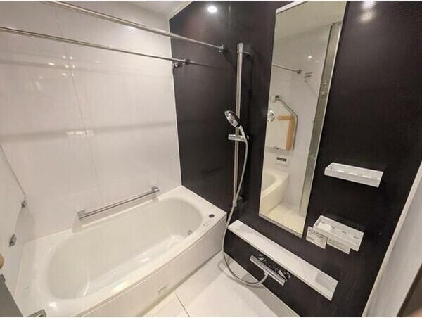 プラウド高岳カームコートの物件内観写真