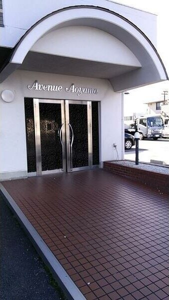 アベニュー青山の物件外観写真