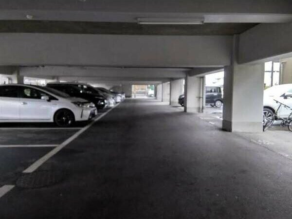 アベニュー青山の物件外観写真