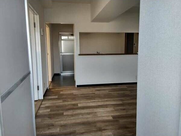 アベニュー青山の物件内観写真