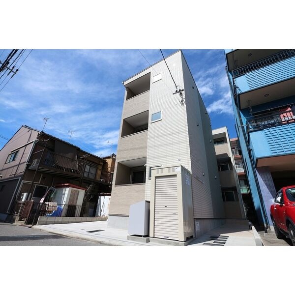 REGALEST観音の物件外観写真