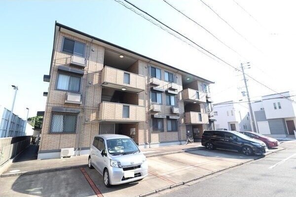 中島駅 徒歩12分 3階の物件外観写真