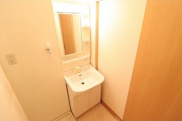 中島駅 徒歩12分 3階の物件内観写真