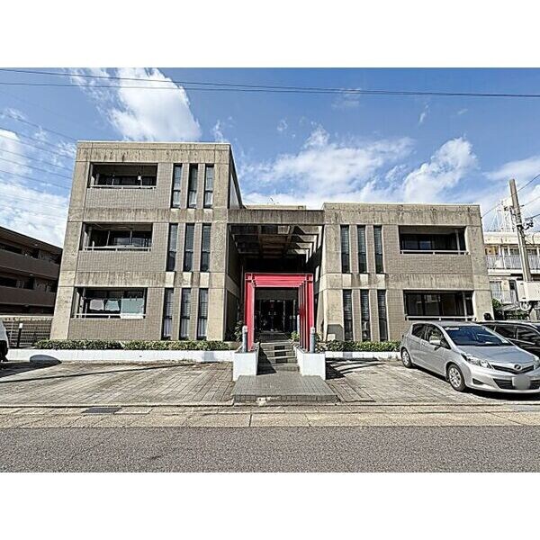 セントラル上社の物件外観写真