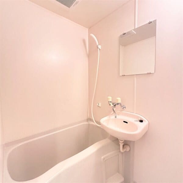 プロビデンス桜山の物件内観写真