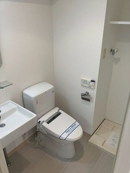 高畑駅 徒歩3分 8階の物件内観写真