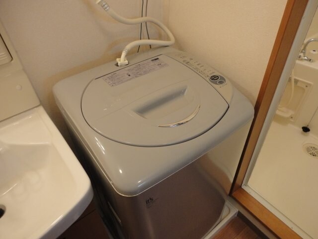 リバパレス鶴舞の物件内観写真