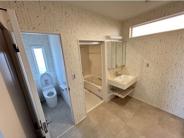 中川区春田3丁目戸建ての物件内観写真