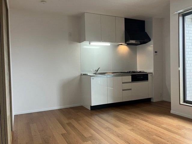 フロンティアの物件内観写真