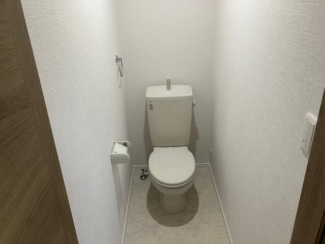 フロンティアの物件内観写真