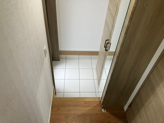 フロンティアの物件内観写真