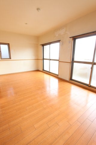 ラスターハイツⅡの物件内観写真