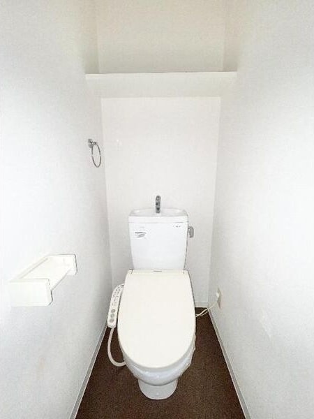 栄生駅 徒歩8分 8階の物件内観写真