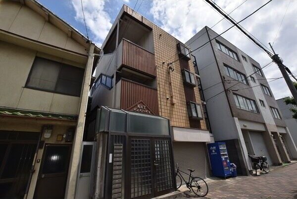 K&Tメンズハイツの物件外観写真