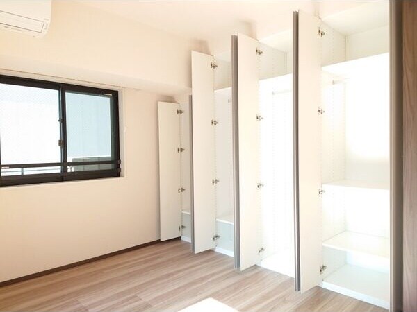 伏見駅 徒歩4分 3階の物件内観写真