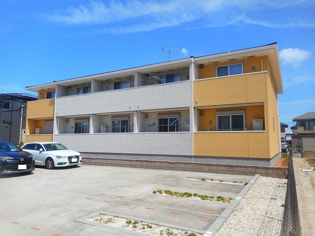 マリアーニの物件外観写真