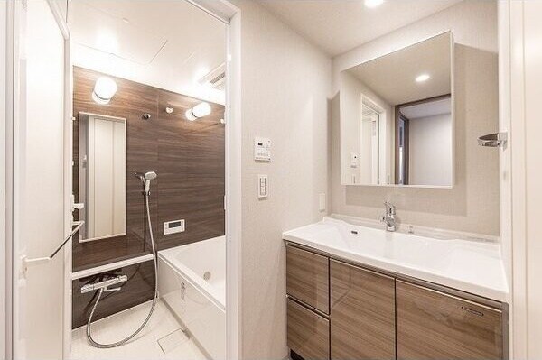 ラフィシア上前津の物件内観写真