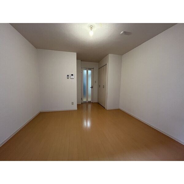 クレフラスト野並B棟の物件内観写真