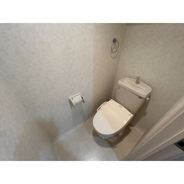 クレフラスト野並B棟の物件内観写真