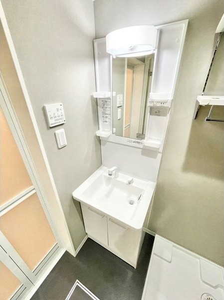 アラウンドスカイの物件内観写真