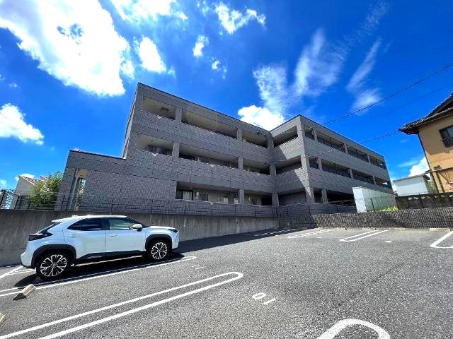 グランディール東海の物件外観写真