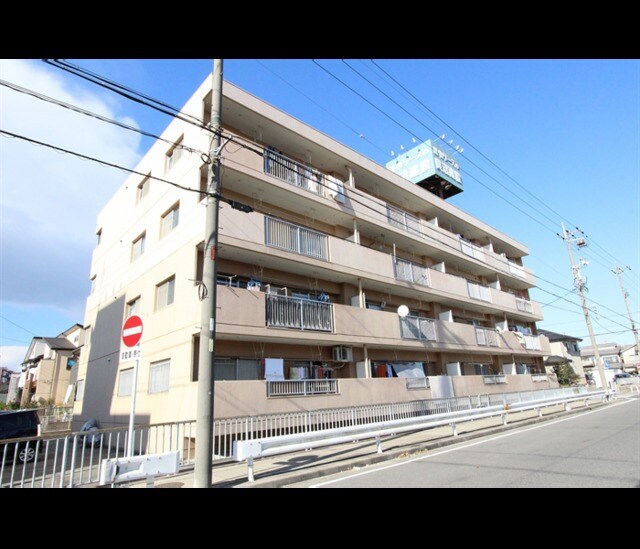 第５グランドハイツ服部の物件外観写真