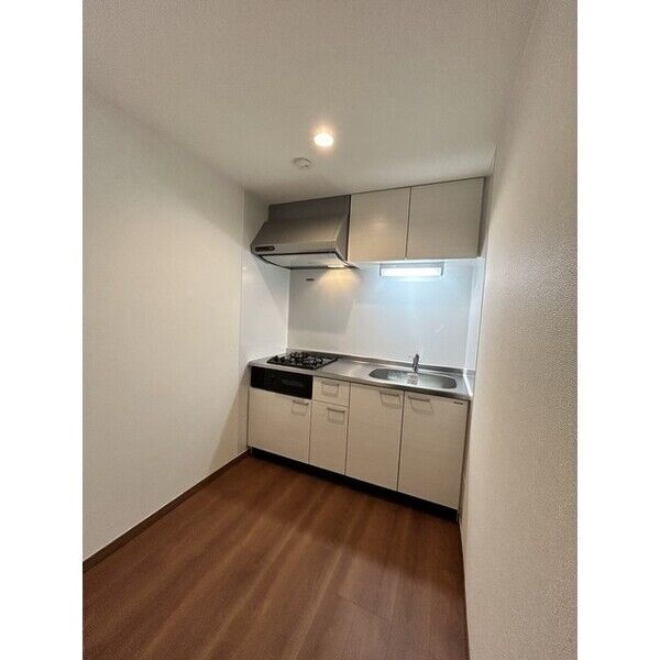 フィオーレ中前田の物件内観写真