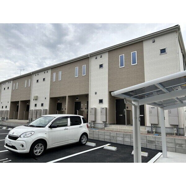 フィオーレ中前田の物件内観写真