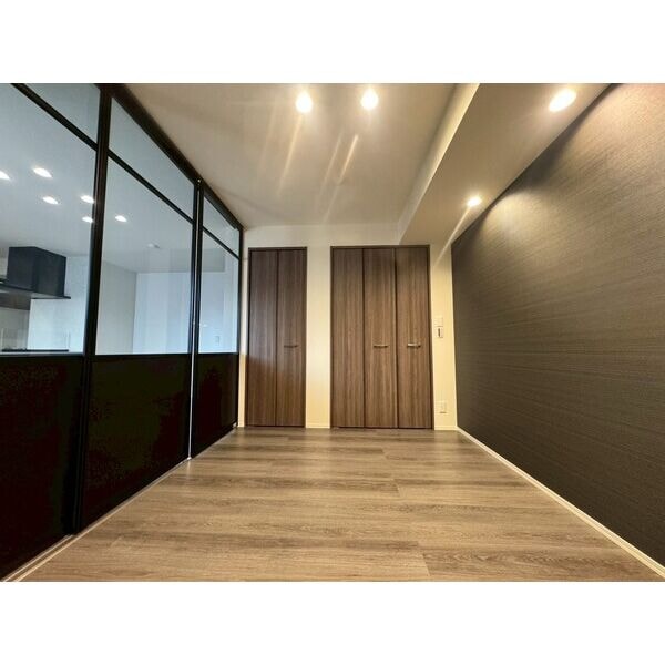 Croix Rousseの物件内観写真