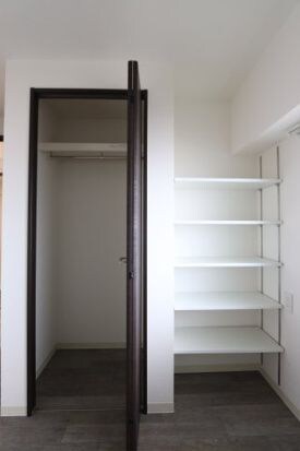 高畑駅 徒歩30分 4階の物件内観写真