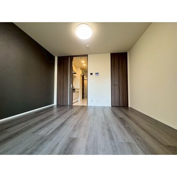 Croix Rousseの物件内観写真