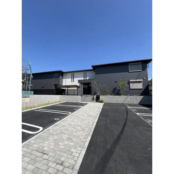 FORTUNATAの物件外観写真