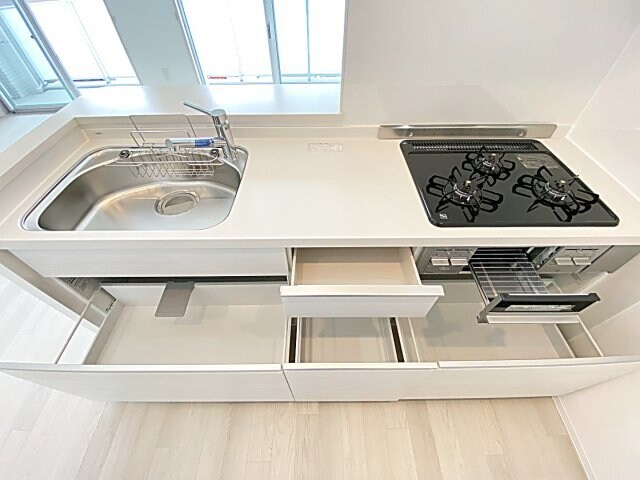 パラドール　デ　カミヤシロⅡの物件内観写真