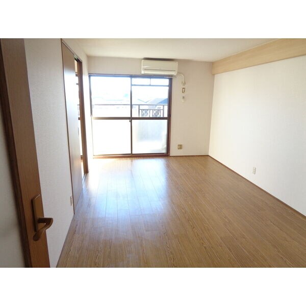 サンメゾン勢子坊の物件内観写真