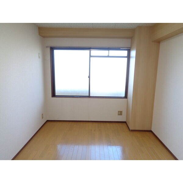 サンメゾン勢子坊の物件内観写真