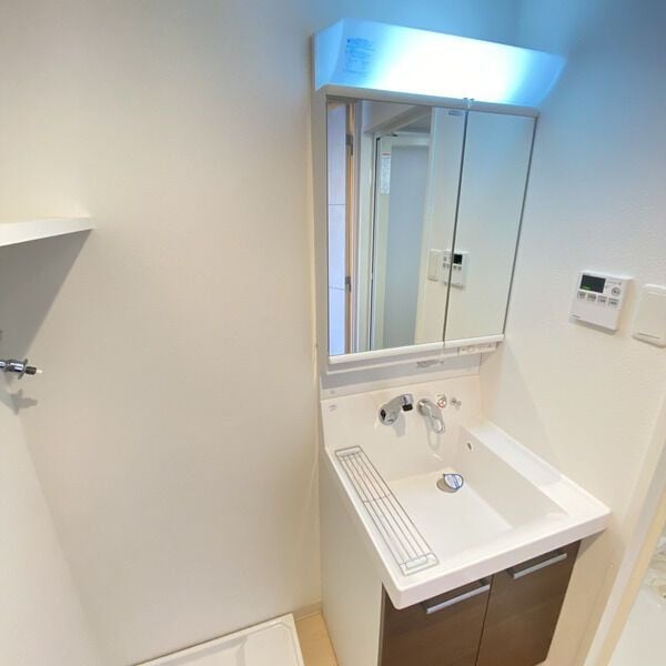 プレミアム浅間町の物件内観写真