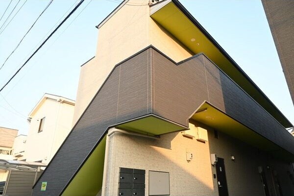 レガーロ中小田井の物件外観写真