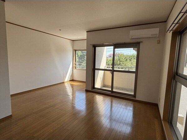 APPARTEMENT NYの物件内観写真