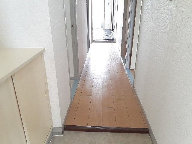 メゾンエクセル日比津の物件内観写真