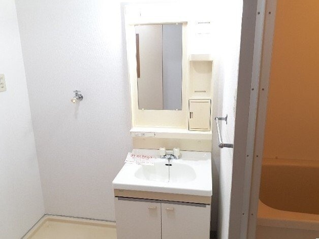 メゾンエクセル日比津の物件内観写真