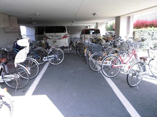 グランドメゾン中小田井の物件内観写真