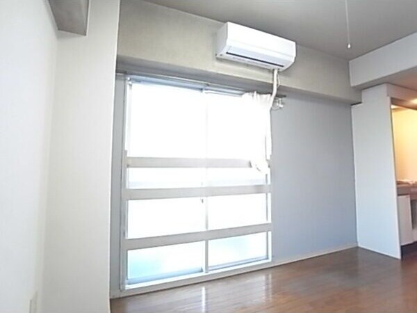 神宮前駅 徒歩3分 3階の物件内観写真