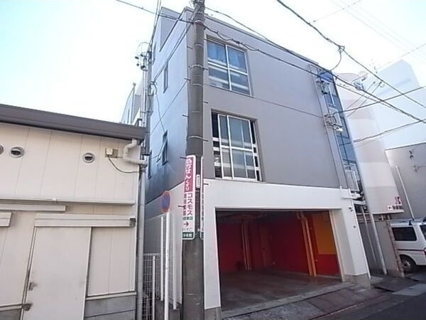 神宮前駅 徒歩3分 3階の物件内観写真