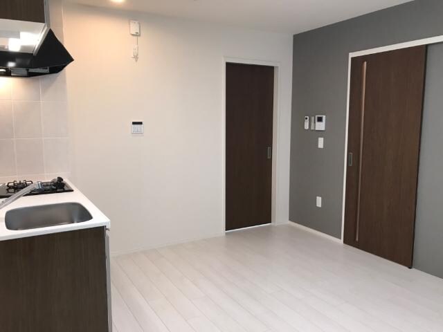 パルク名城の物件内観写真