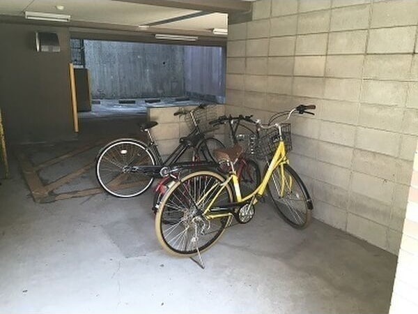 グランドハイリス本山の物件内観写真