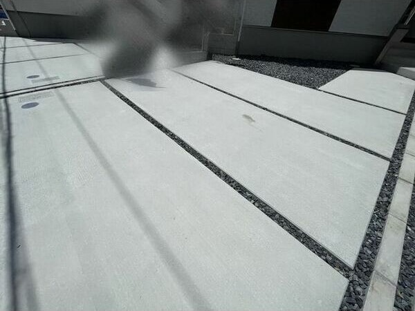 ドマーニ一色新町3号棟の物件外観写真